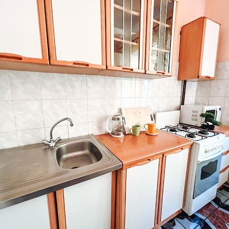 1-Room Apartments Kiev City Center Екстериор снимка