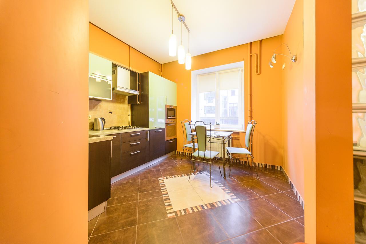 1-Room Apartments Kiev City Center Екстериор снимка
