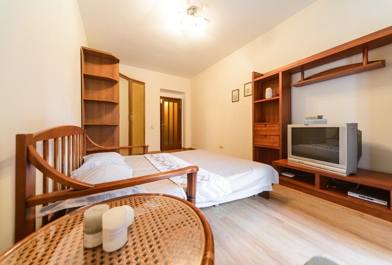 1-Room Apartments Kiev City Center Екстериор снимка